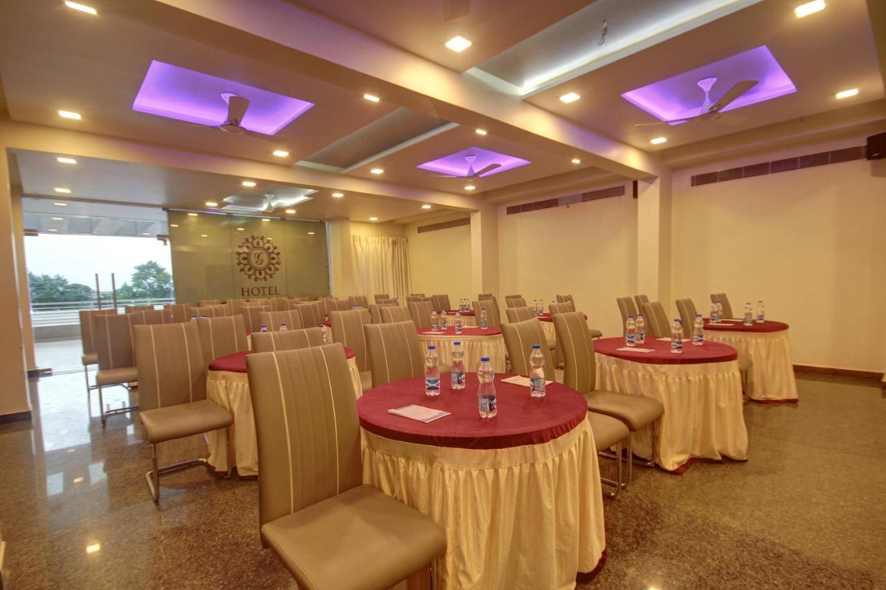 Hotel Le Grande Bijāpur Exterior foto